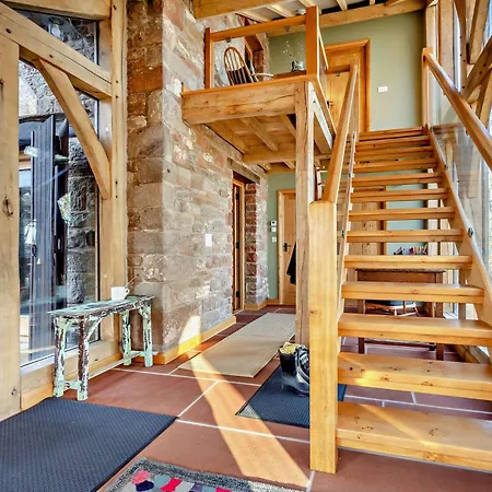 2 Bed In Penrith 90230 בית נופש *