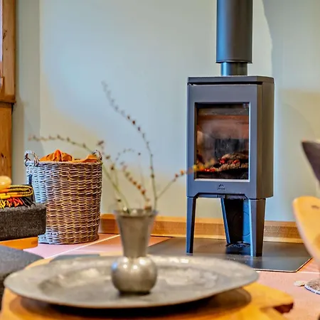 2 Bed In Penrith 90230 בית נופש *